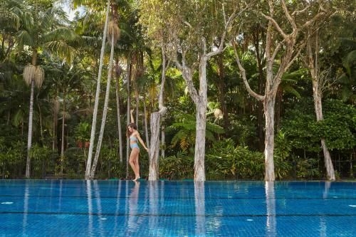คริสตัลบรูค ไบรอน (Crystalbrook Byron)2