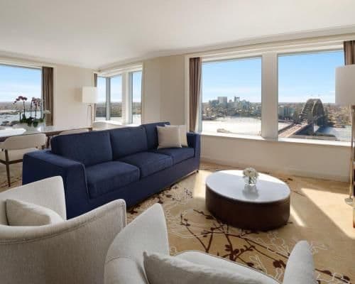 Governor Suite with Club Lounge Access