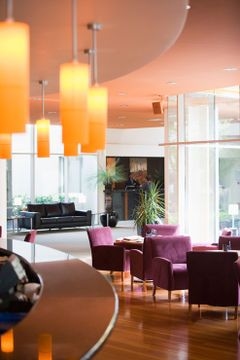 Holiday Inn Sydney Potts Point, an IHG Hotel By IHG2