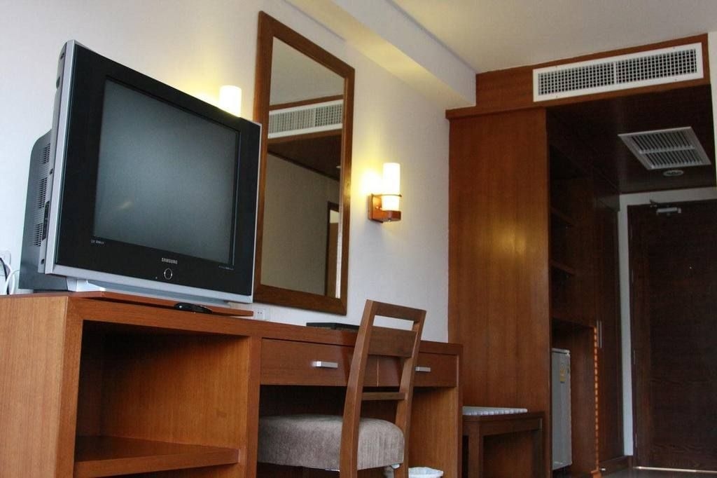 Hiran Residence0