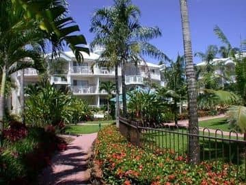 Australis Cairns Beach Resort Australis Cairns Beach Resort