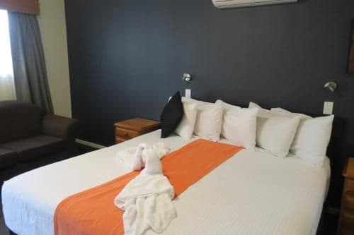 Deluxe King Room with Spa