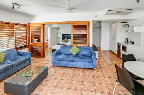 Beach View Spa Suite