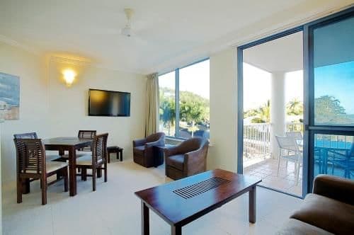 Two-Bedroom Apartment with Spa Bath