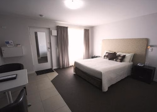 COMFORT INN COLONIAL0
