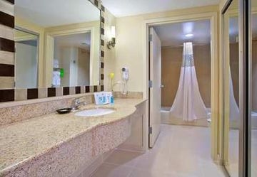HAMPTON INN WASHINGTON-DOWNTOW1