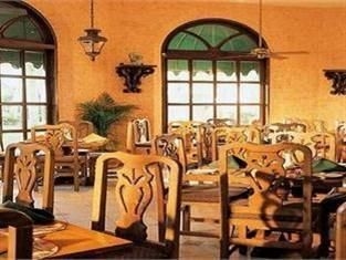 FIESTA INN NUEVO LAREDO1