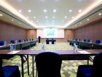 IBIS STYLES CHANGBAISHAN WANDA (OPENED NOVEMBER 2013) IBIS STYLES CHANGBAISHAN WANDA (OPENED NOVEMBER 2013)