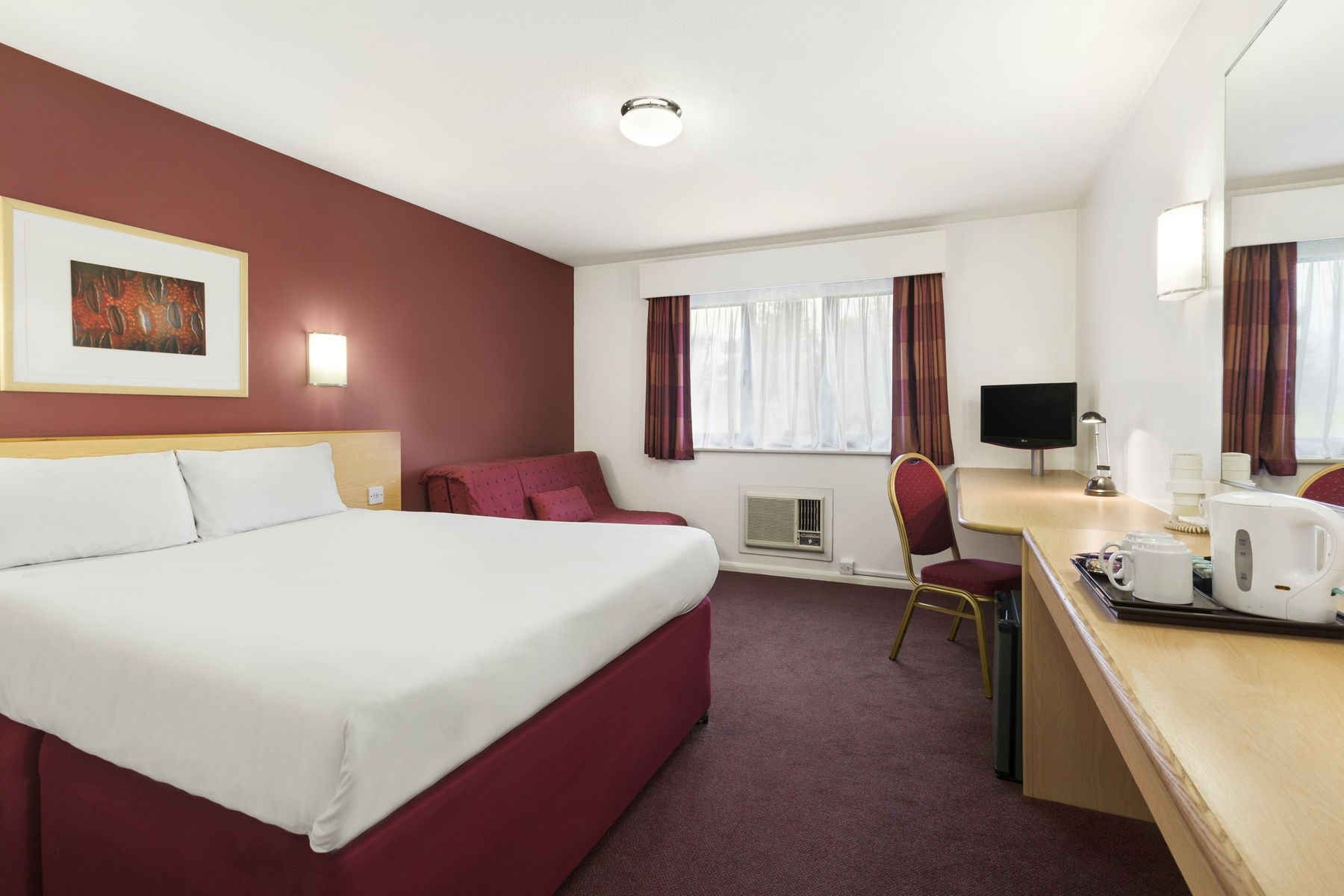 DAYS INN BISHOPS STORTFORD M110
