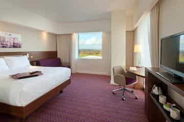 Hampton by Hilton London Gatwick Airport Hampton by Hilton London Gatwick Airport