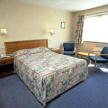 Holiday Inn London Gatwick - W2