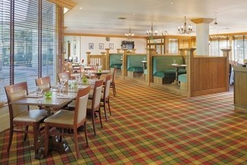Holiday Inn2