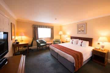 HOLIDAY INN WEST HOLIDAY INN WEST