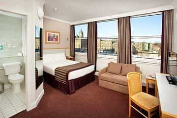 JURYS INN JURYS INN