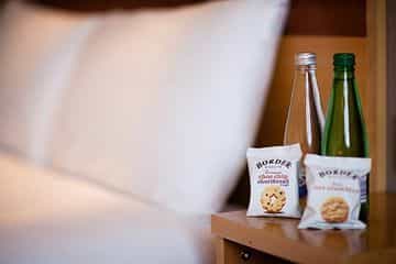 JURYS INN JURYS INN