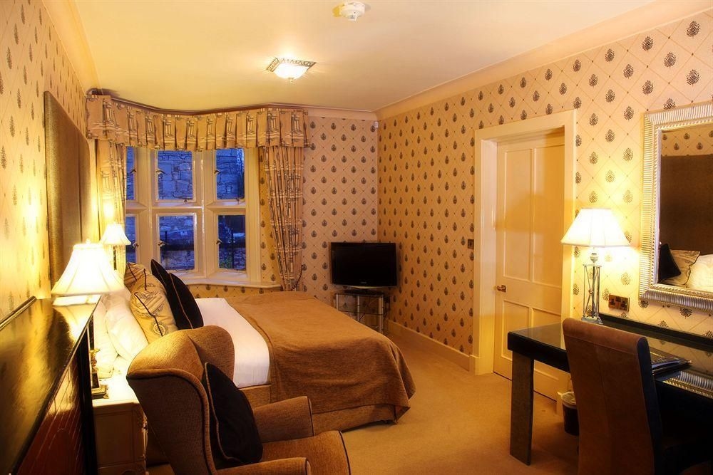 RUTHIN CASTLE2
