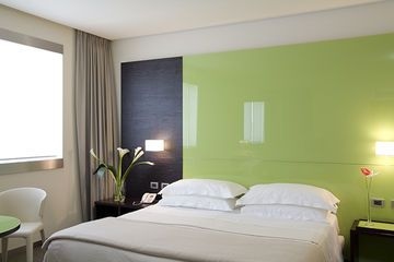 T Hotel4