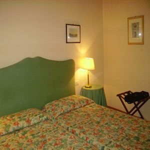 Otedis Garibaldi Relais et Imm1