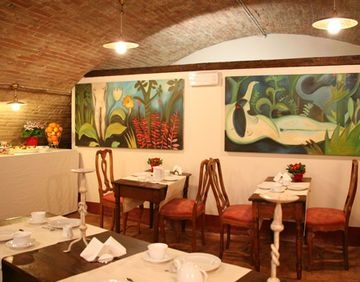 Chiostro del Carmine2