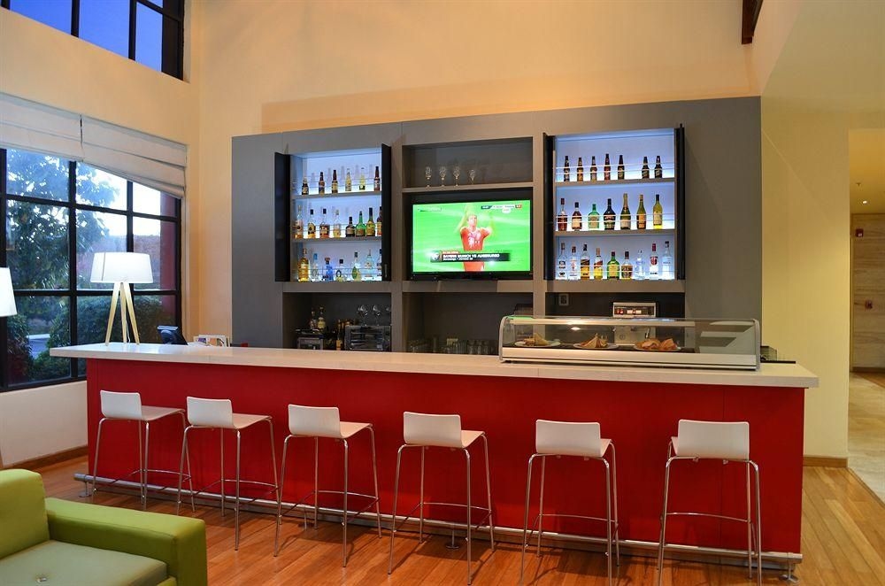 FIESTA INN NOGALES1