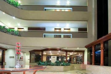 MERCURE CURITIBA GOLDEN MERCURE CURITIBA GOLDEN