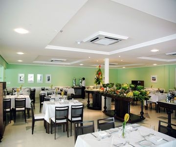 Bahia Plaza Hotel1