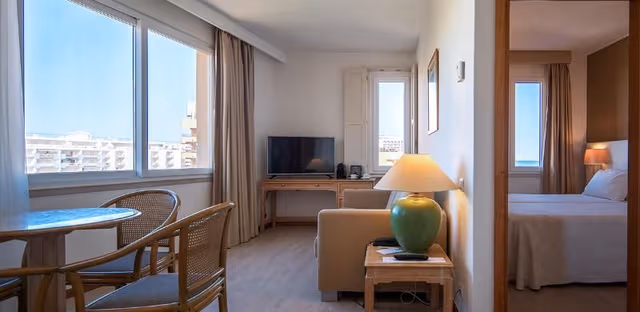 SUITE LAND VIEW