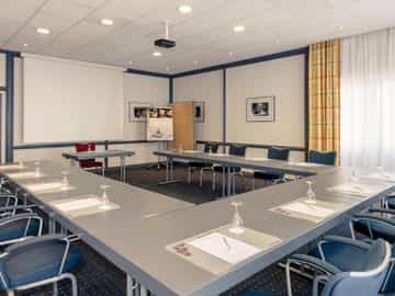 MERCURE HOTEL SAARBRUECKEN MERCURE HOTEL SAARBRUECKEN