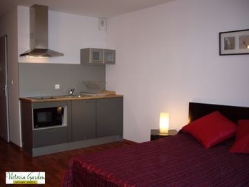Quality Suites Victoria Garden1