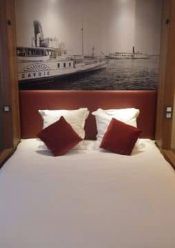 HOLIDAY INN GENEVA AIRPORT HOLIDAY INN GENEVA AIRPORT