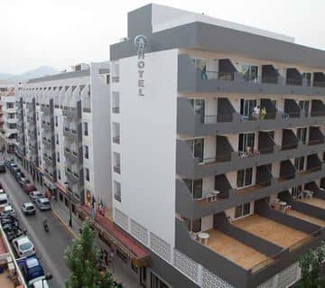 El Puerto Apartments El Puerto Apartments