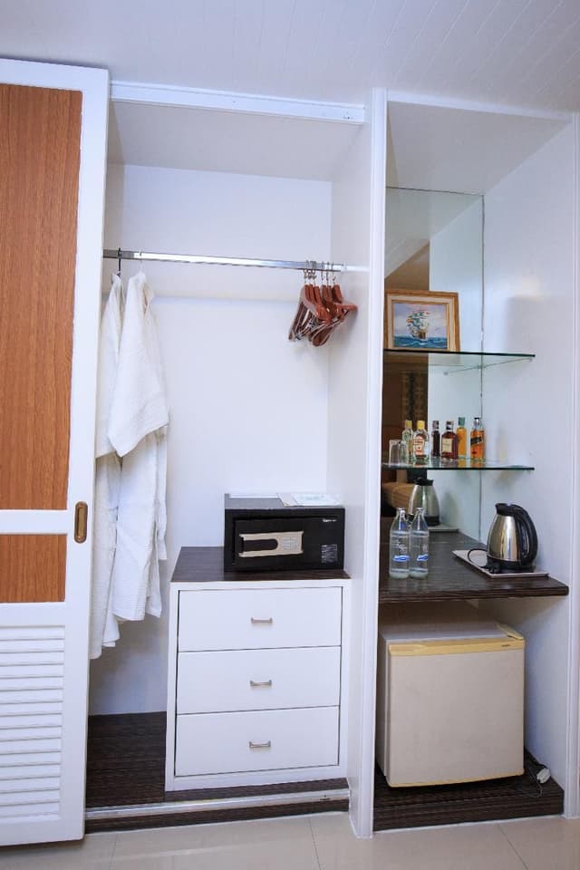 Double or Twin DELUXE WITH BALCONY