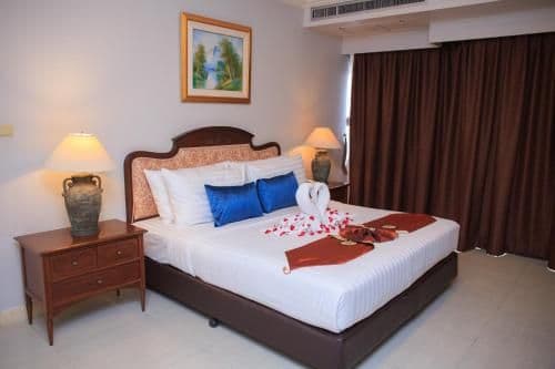 Two-Bedroom Suite