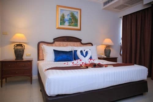 Two-Bedroom Suite
