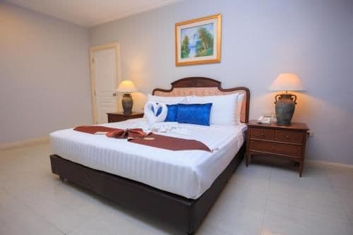 Two-Bedroom Suite