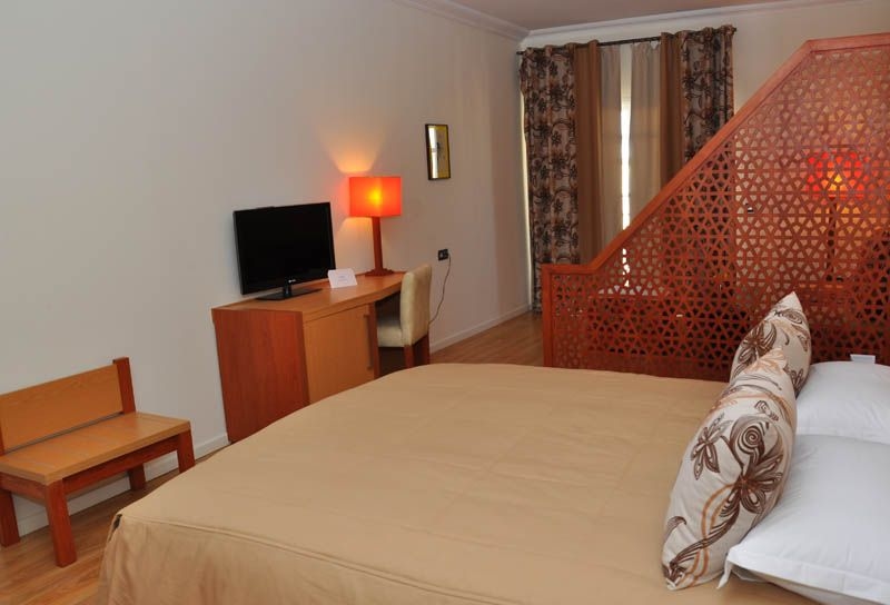 Across Hotels and Spa0