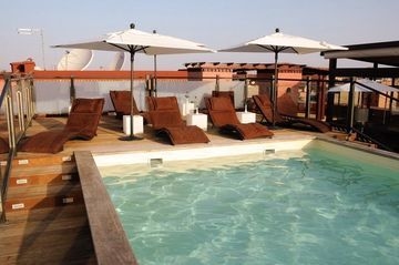 Almas Hotel1