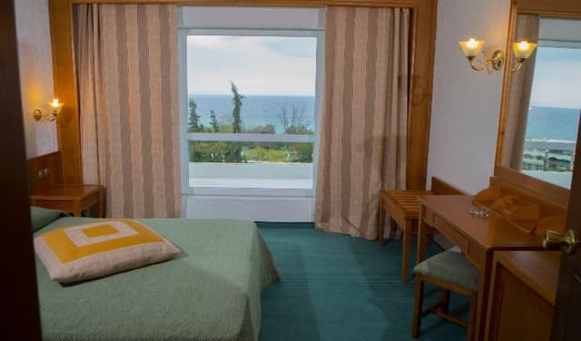 SUITE SUPERIOR SEA VIEW