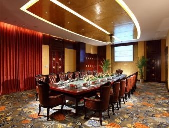 Wyndham Grand Plaza Royale2