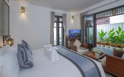 Deluxe Double or Twin Room with Garden View
