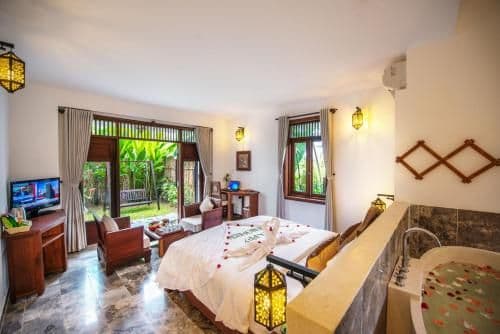 Deluxe Double or Twin Room with Garden View