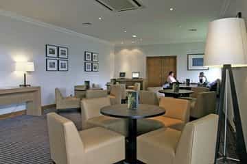 HOLIDAY INN HOLIDAY INN