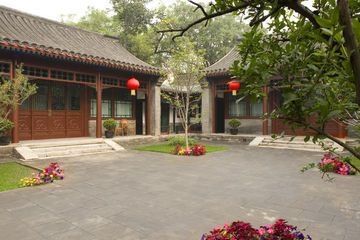 Courtyard 74