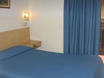 Hostal Fina0