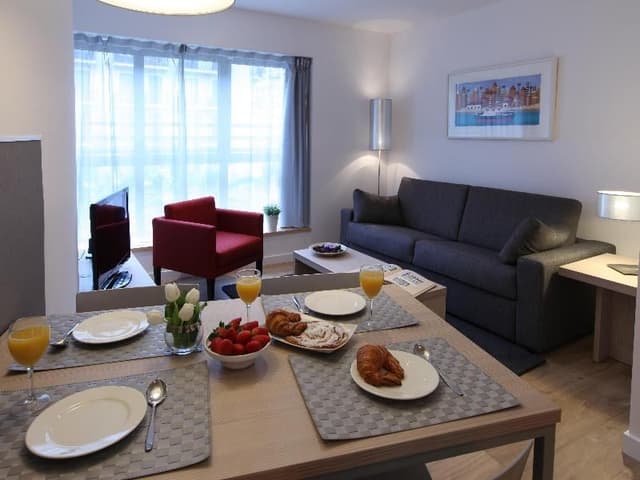 APARTMENT CAPACITY 4 TWO BEDROOMS