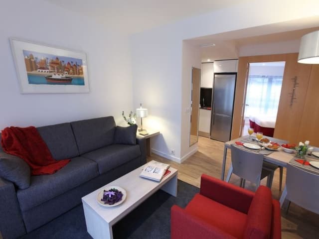 APARTMENT CAPACITY 4 ONE BEDROOM