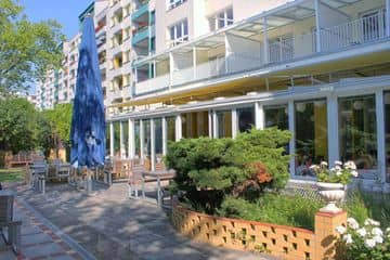 TOP EMBRACE HOTEL GRENZFALL TOP EMBRACE HOTEL GRENZFALL