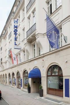 Winters Berlin Checkpoint Char Winters Berlin Checkpoint Char