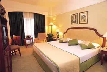 Radisson Radisson