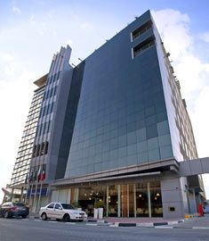 Golden Tulip Suites0